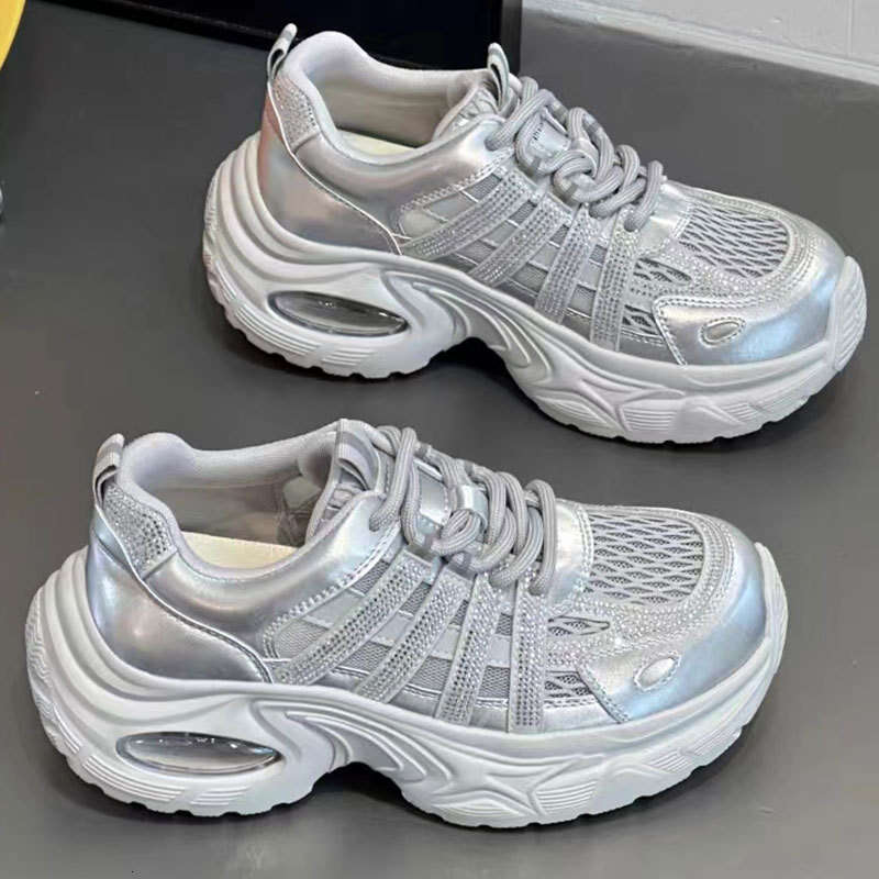 2025 Summer Sparkling Diamond Hollow Thick-Soled Dad Shoes for Women, Mesh Breathable Air Cushion Platform Casual Sports Sandals