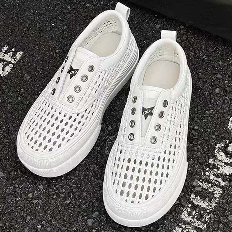 2025 New Summer Hollow Fisherman Breathable Woven Slip-On Lazy Shoes Versatile Sports Sneakers for Women