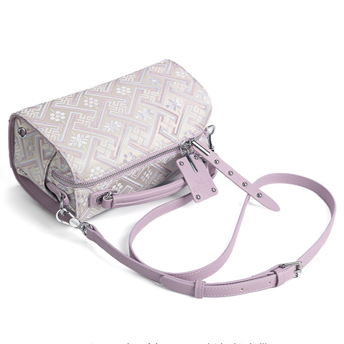 Free Shipping Designer Luxury New Women's Printed Handbag Niche High-end Large Capacity Commuting Shoulder Crossbody Bag Fashion Boston Pillow Ba