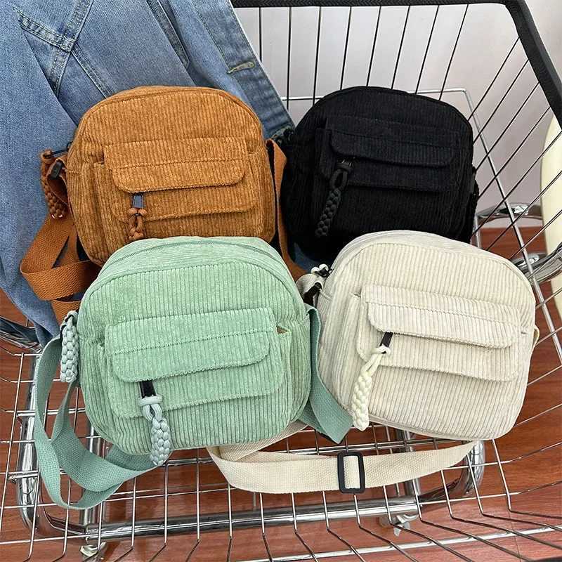 1pc-Corduroy Ins Shoulder Bag New Simple and Fashionable Solid Color Velvet Cloth Bag School Style Messenger Bag Y250819