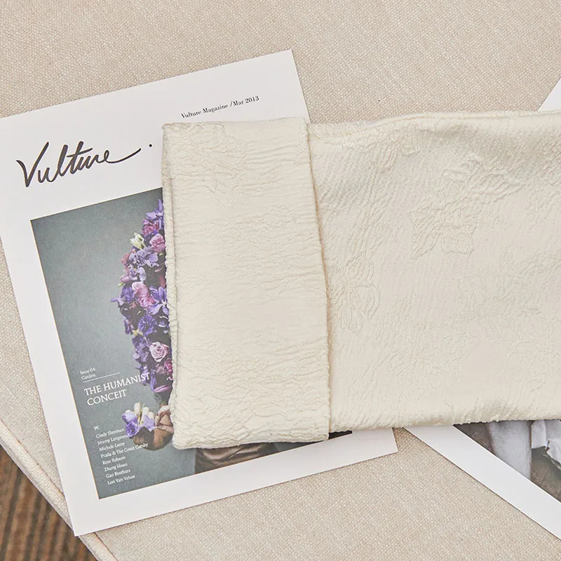 Vintage Chinese Style Womens Top Tea Jacket Round Neck Jacquard Shirt Autumn Winter Elegant Temperament Woman Clothing 250815