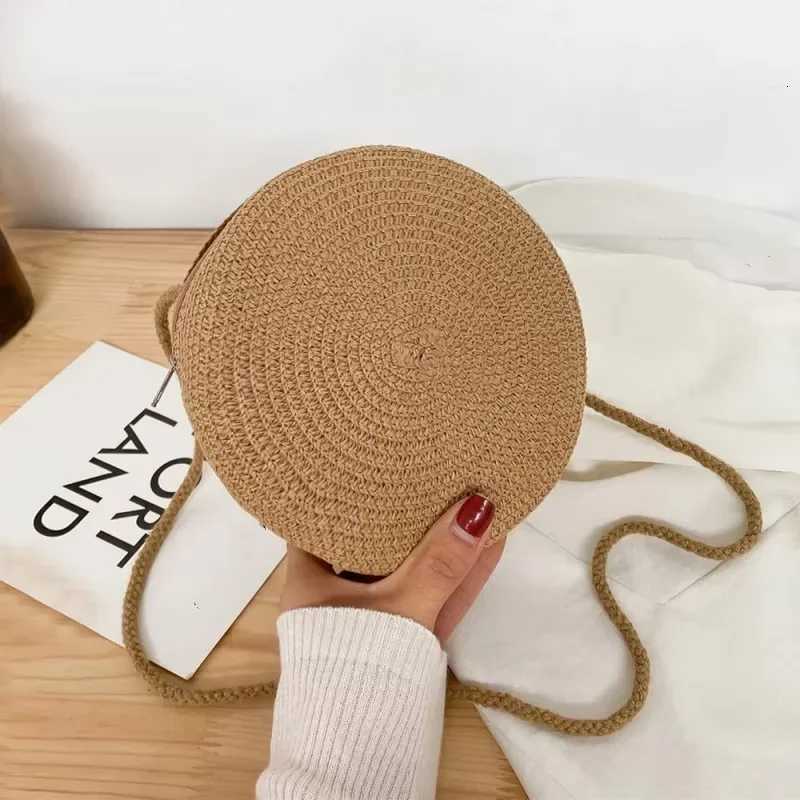 Minimalist Straw Bag Round Crossbody Purse Women Shoulder Vocation Style Handbag genuine grade new in handbag Y250819