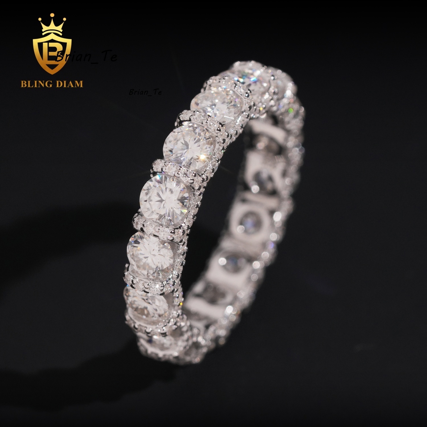 New Arrivals Moissanite Diamond 925 Sterling Silver Iced Out Engagement Rings Hoop Ring Round Cut Diamond Ring