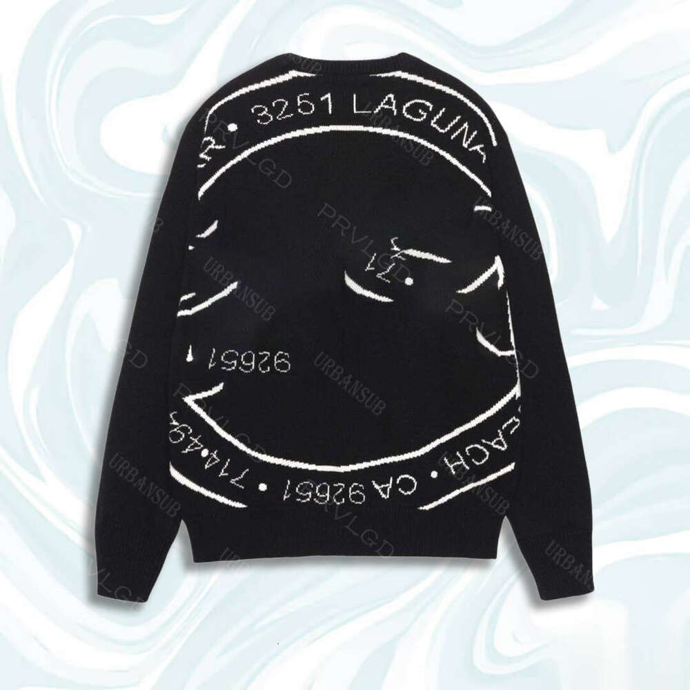 Modern Unisex Lightweight Cotton Blouse: Oversized Relaxed Fit for Effortless Style, an Elevated Essential for Everyday Wardrobe