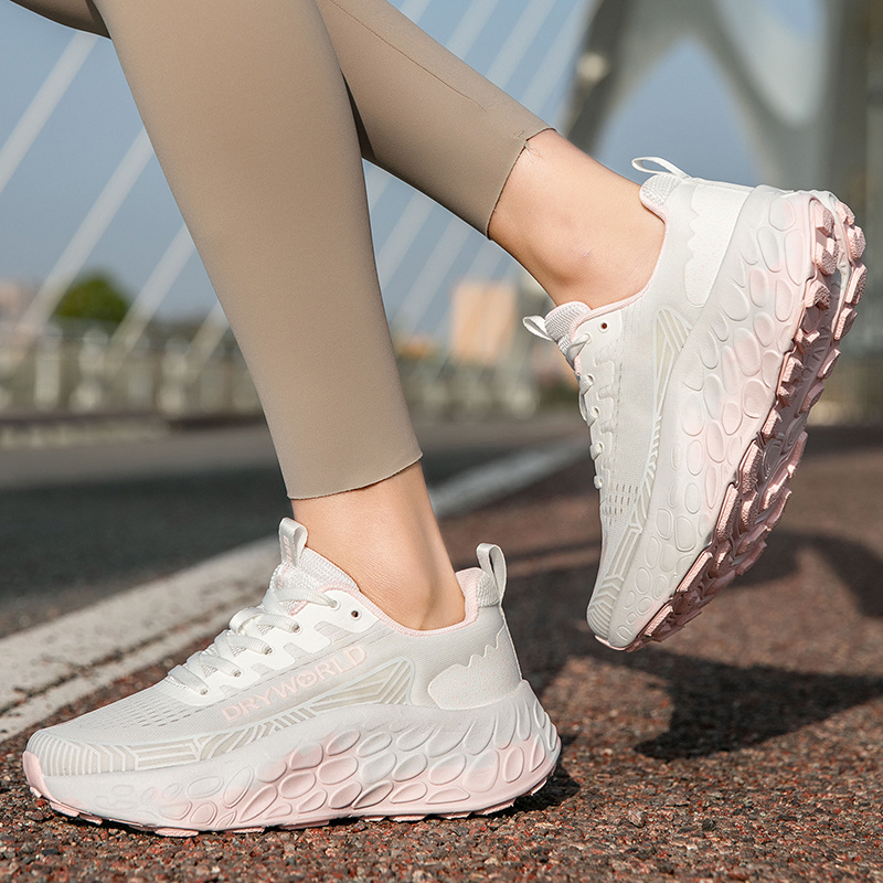 new free shipping designer Running Shoes high quality outdoor trainer casual message Height Increasing classic sport shoes for woman and men black pin