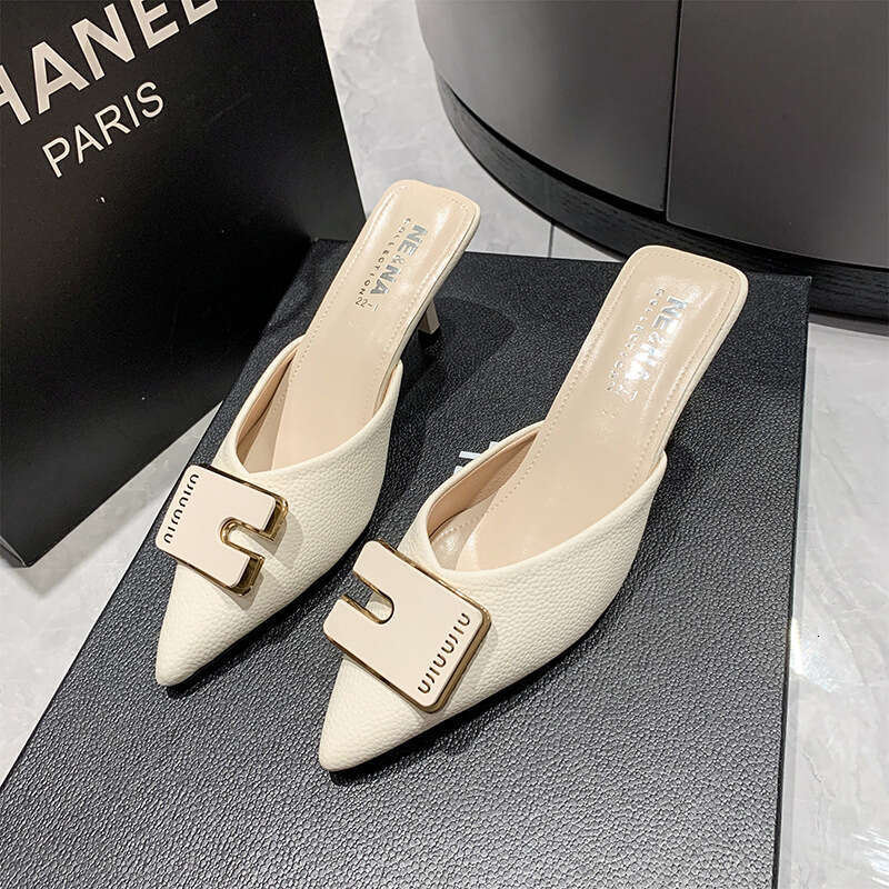 Sandals 2023 New Spring Fashion Square Buckle Outdoor Wear Mid Thin Heel Pointed Closed Toe Half Slippers Women's Single Shoes