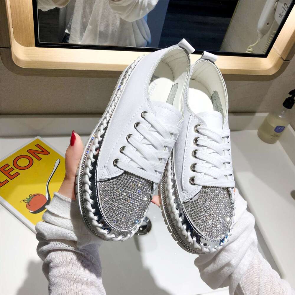 Plus Size White for Women Classic Old Style Diamond-Studded Platform Thick-Soled Loafers Sequin Trim Fashionable Women's Sneakers