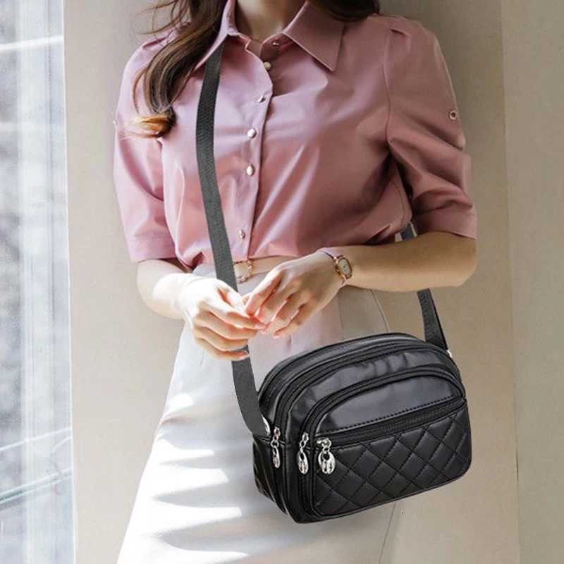Neutral style shoulder bag for men and women. Multi-layered pockets made of PU material. Suitable for travel and gift giving. Y250819