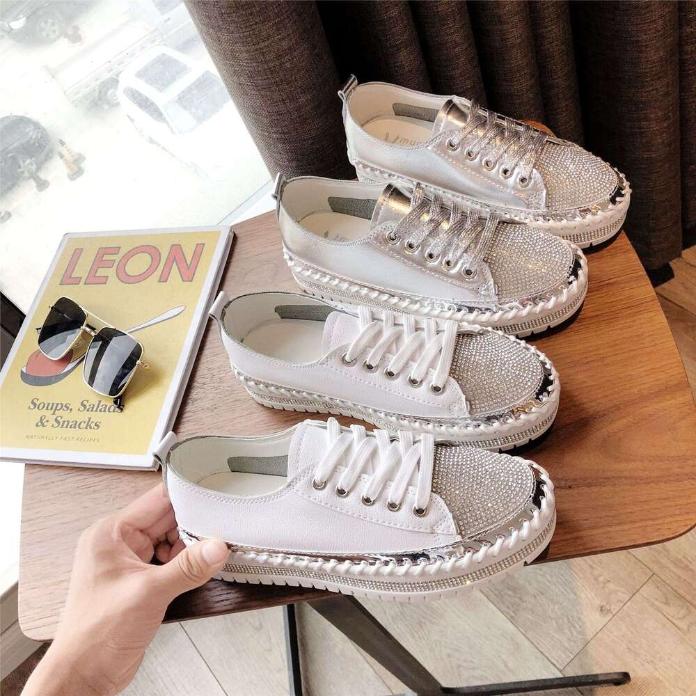 Plus Size White for Women Classic Old Style Diamond-Studded Platform Thick-Soled Loafers Sequin Trim Fashionable Women's Sneakers
