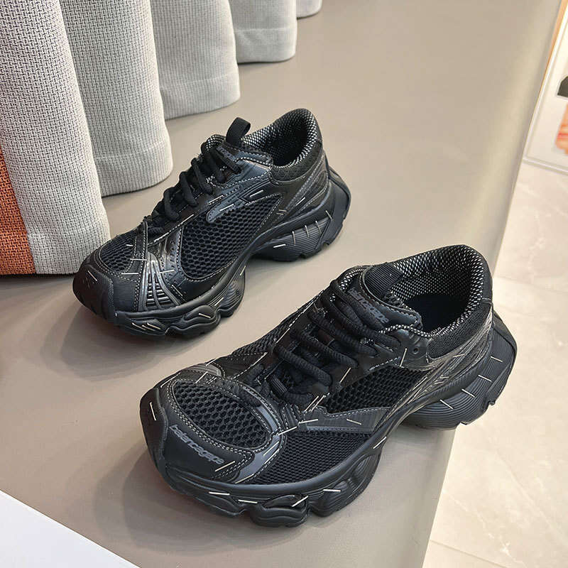 Paris Stapler Dad Shoes INS 2024 Autumn Vintage Worn Color Thick Sole Breathable Sneakers