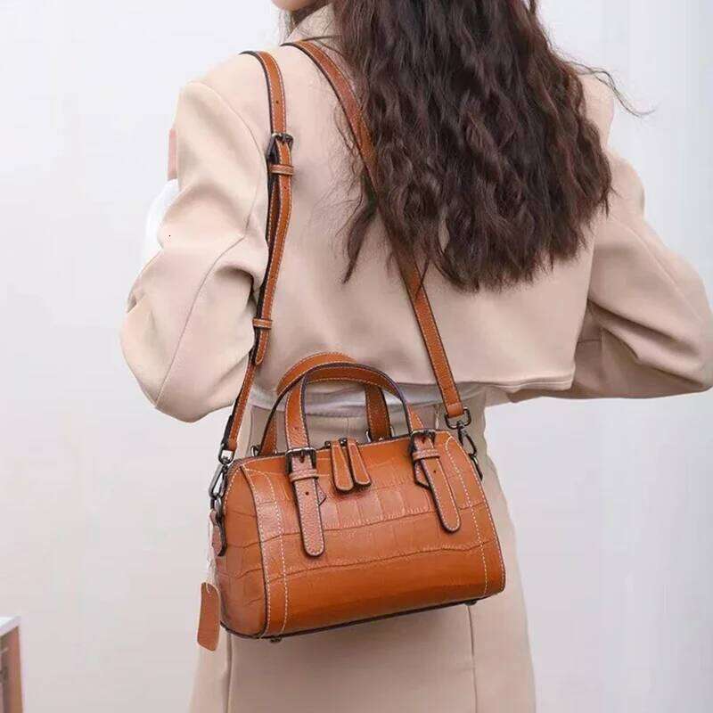 Designer Bags Genuine Leather Designer Large Capacity Women Bucket Handheld Straddle Fashion Versatile Shoulder Crossbody Bag Luxury Bag