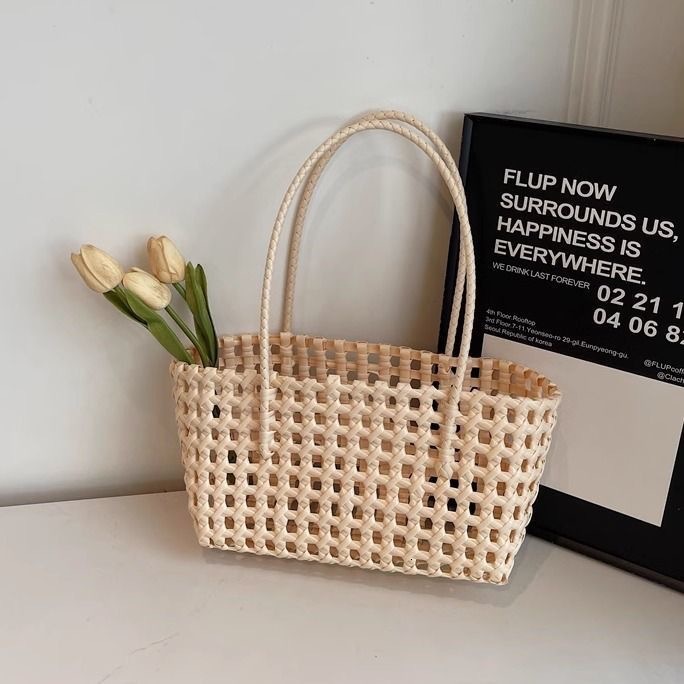 2025 Autumn Hollow Beach Bag Rice Grass Bag Summer Basket Bag Beach Vacation Handbag Shoulder Bag Mesh Bag Women's Bag Women's Crossbody Bag