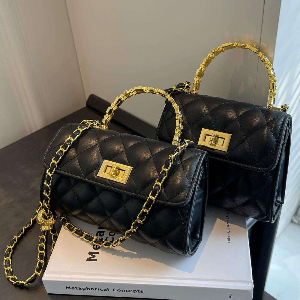 Embroidery Quilted 2025 Bags Spring Summer Designer New Women's Trendy Chain Crossbody Handheld Small Square Bag