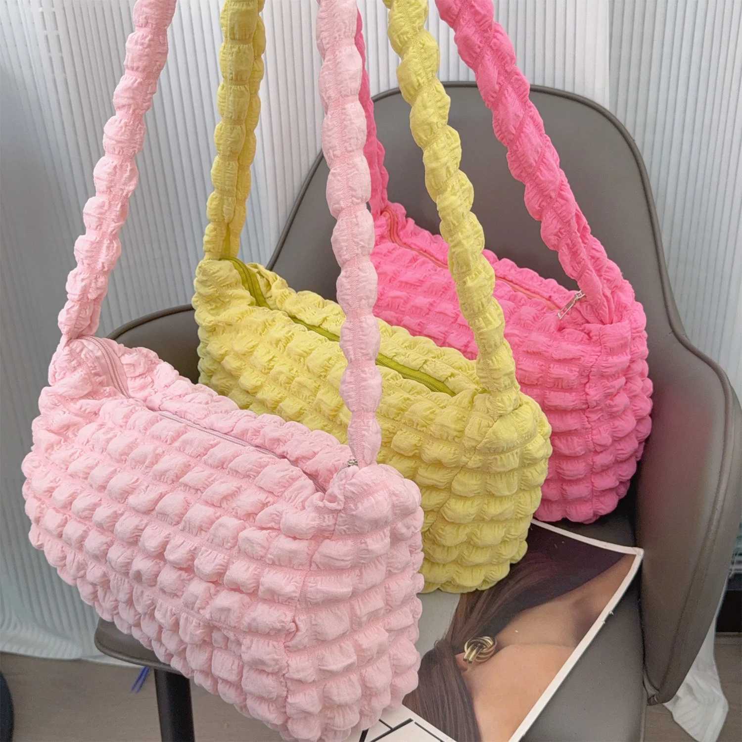 New Women Crossbody Bag Pleated Design Embroidered Plaid Shoulder Bag Underarm Bags Simple Large Capacity Quilted Tote Bags Y250819