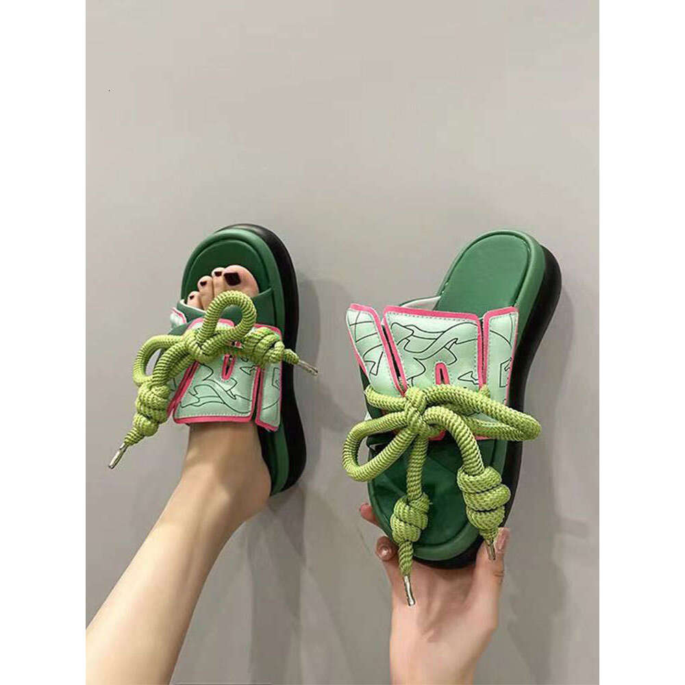 2025 Summer New Lace-Up Color Block Open-Toe Versatile Bread Sandals Fashion Niche Design