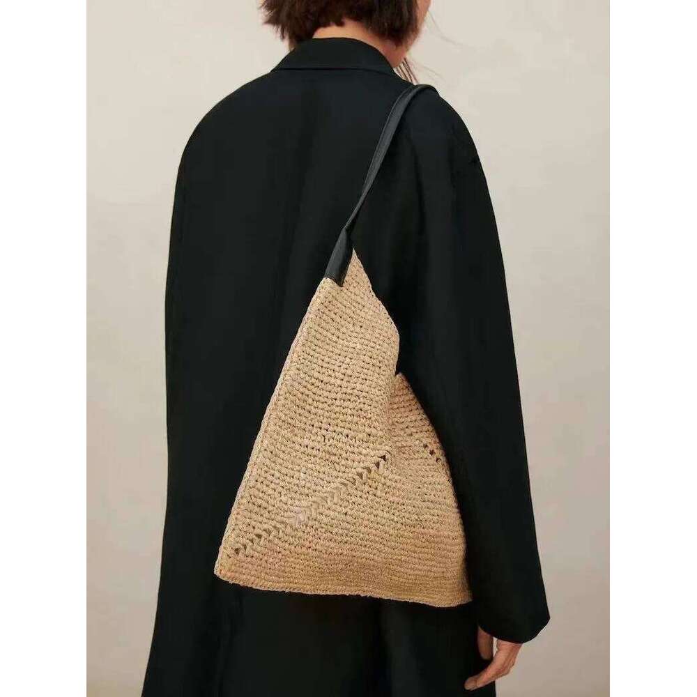 Rattan Tote Bag ,Women's Straw Woven Handbag,Fashionable Handmade Shoulder Handbags For Women Elegant Purse