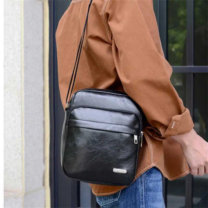 Portable Men Leisure Commuter Shoulder Crossbody Bag Fashion Male PU Handbag Vertical Large Capacity Leather Phone Bag For Men Y250819