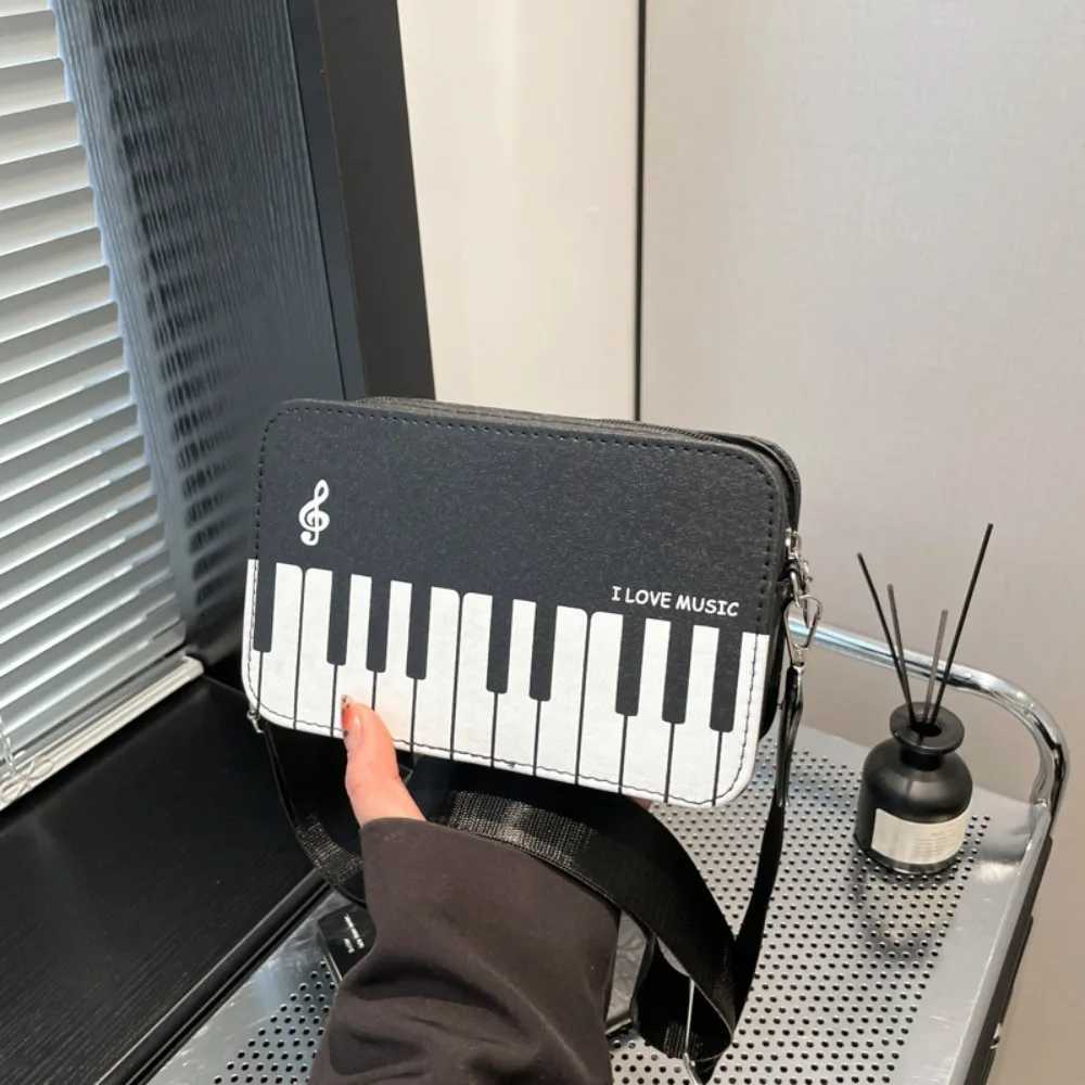 Trendy Vintage Piano Shoulder Bag Crossbody Black Mini Square Bag Fashion Elegent PU Leather Bag Unisex Y250819