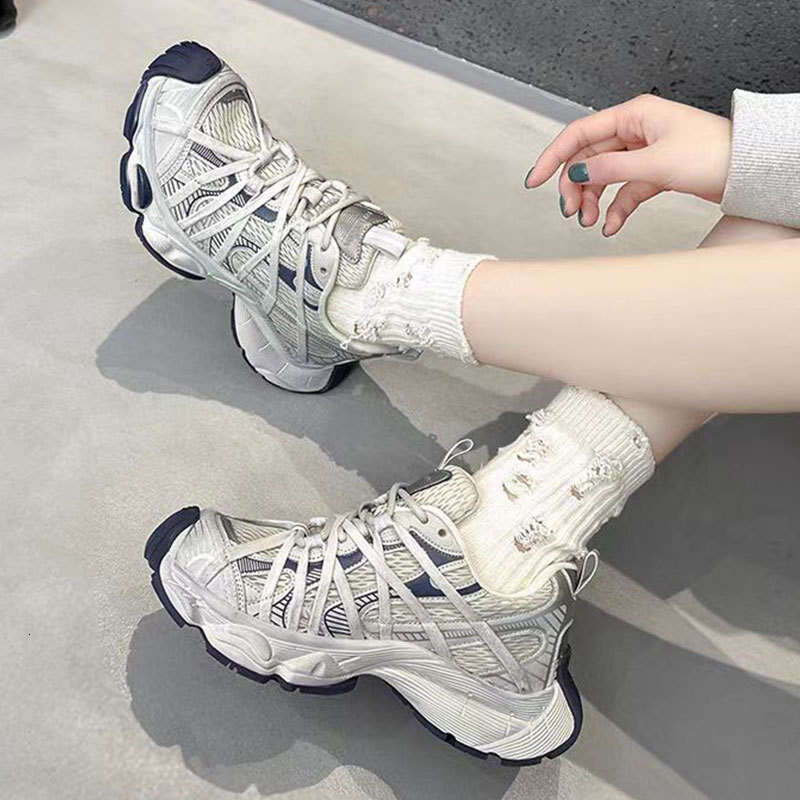 2025 New Spring Summer Genuine Leather Lace-up Height-increasing Sports Casual for Women Thick-soled Mesh Couple Style Breathable Dad Shoes
