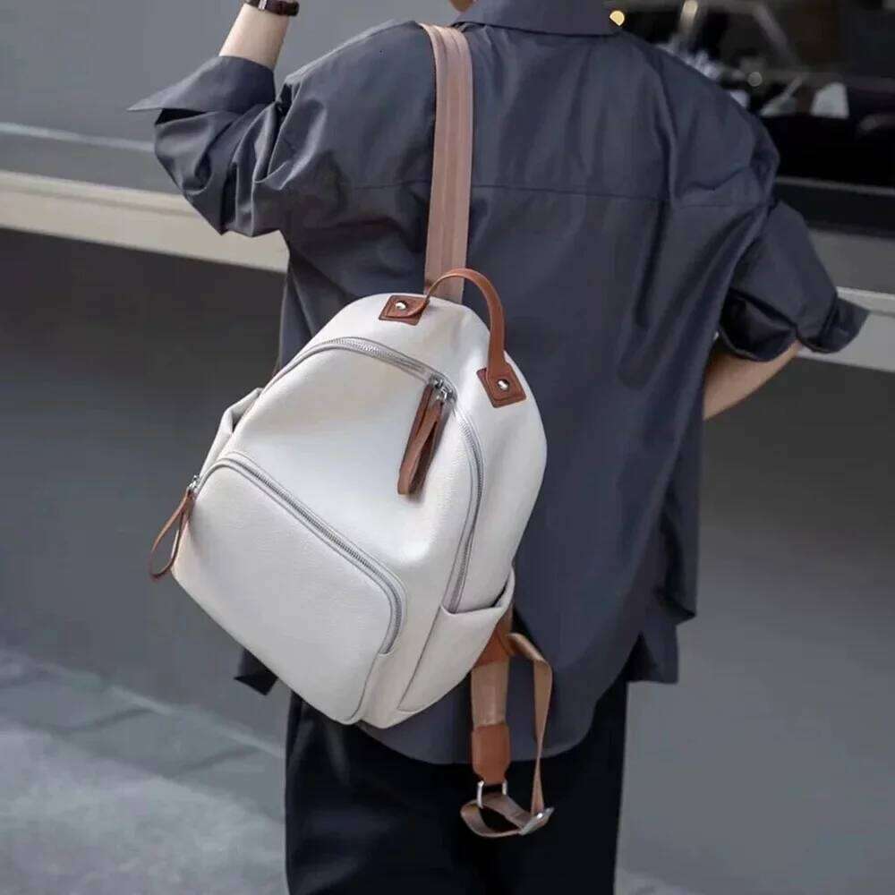 Designer Bags Large Capacity Genuine Leather Women's Backpack Togo Cow Commuter Computer Student Bookbag Travel Bag Double Shoulder Bags Luxury B