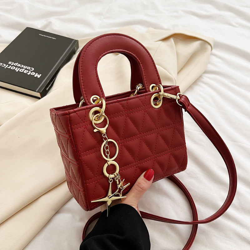 2025 Autumn Fashion Korean Women's Bag New Fashion Leisure Simple Women's Crossbody Bag Designer Bag Women's Shoulder Bag Daily Leisure