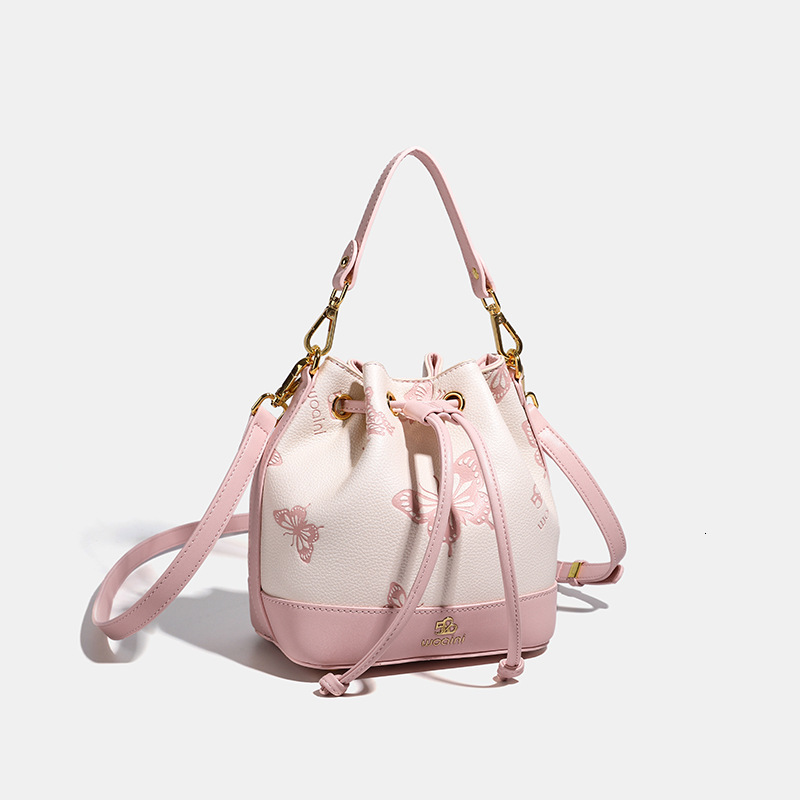 Free Shipping Designer New Fashionable Women's Large Capacity Bucket Bag Niche Sweet High-end Versatile Handheld Shoulder Crossbody Bag Casual Sh