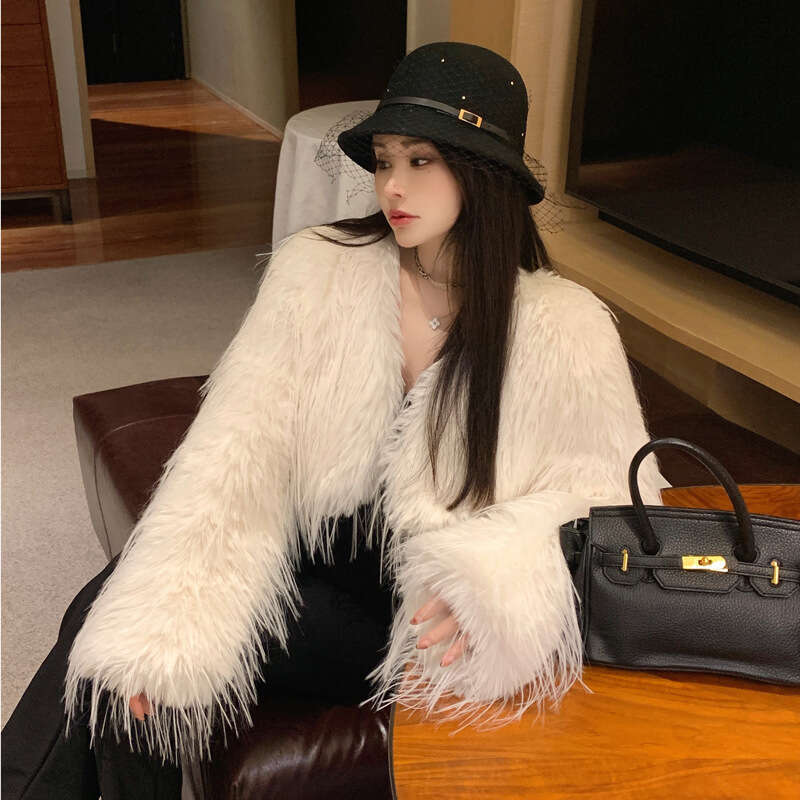 Casual Tassel Faux Fur Coat Clothes Female Patchwork Solid Scoop Neck High Street Long Sleeve Jacket Women Fur Feather New