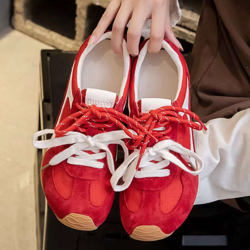 Height Increasing Training for Women 2025 New Summer and Autumn Style Ins Genuine Leather Mesh Breathable Red Versatile Campus Forrest Gump Shoes