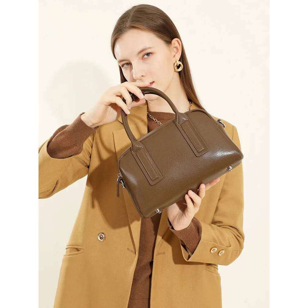 Designer Bags New Women Cowhide Genuine Shoulder Bag Ladies Soft Cow Real Leather Handbag Female Fashion Design Crossbody Bags Luxury Bag