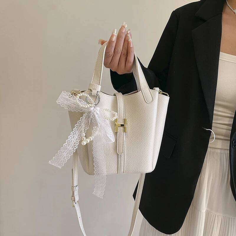 High End Messenger Purse Bag Crossbody Handbag Women Letter Paris Vintage