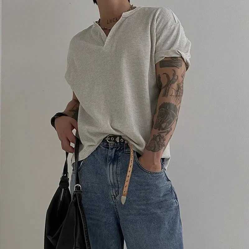 Korean Casual Waffle Short-sleeved T-shirt Men Summer Loose Versatile Top Y250819