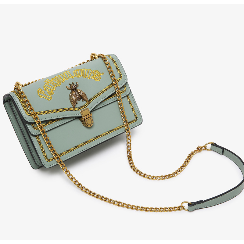 2024 New Women's Bag Chain Bag Crossbody Bag Thai Bee Bag Trendy Fashion Versatile Small Square Bag Embroidery Bag
