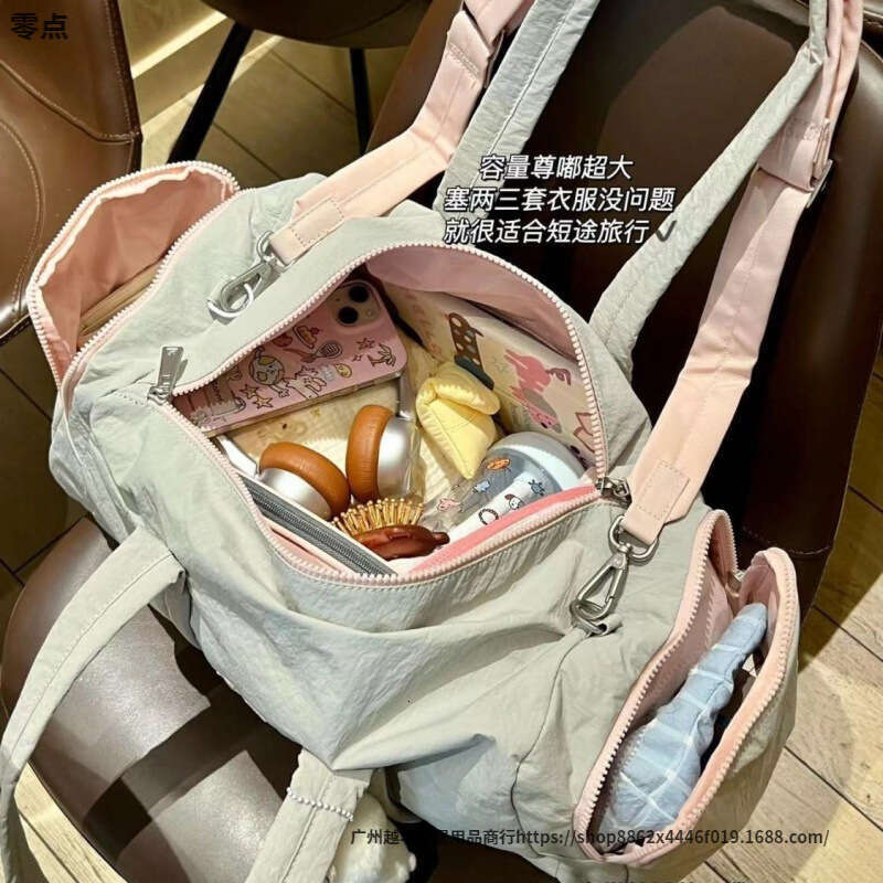 Sports Women 2025 Crossbody Gym Short Trip Travel Large Capacity Luggage Portable Yoga Bag