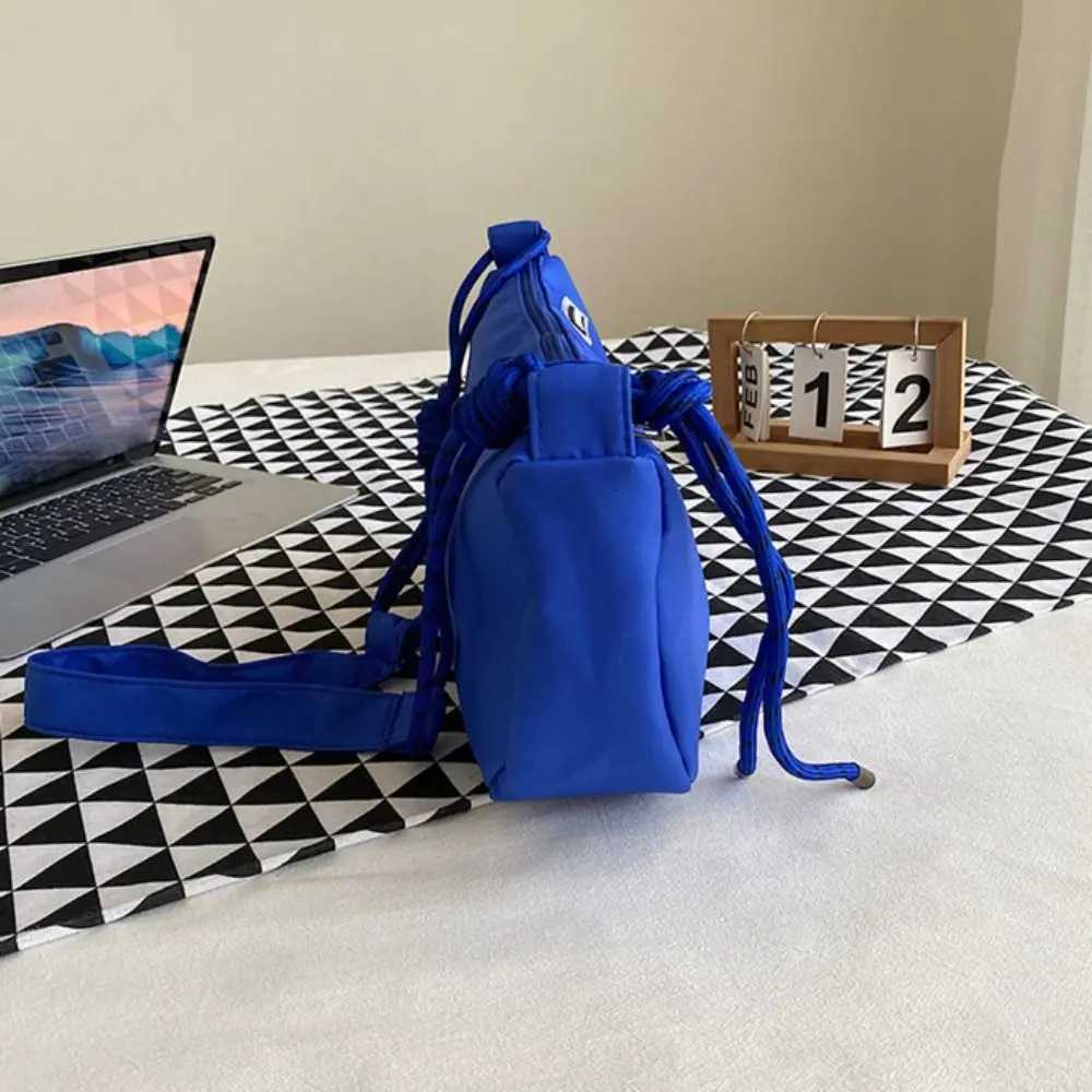 Half-moon Shape Nylon Crossbody Bag Waterproof Zipper Dumpling Shoulder Bag Handbag Shopping Bag Sports Message Bag Streetwear Y250819