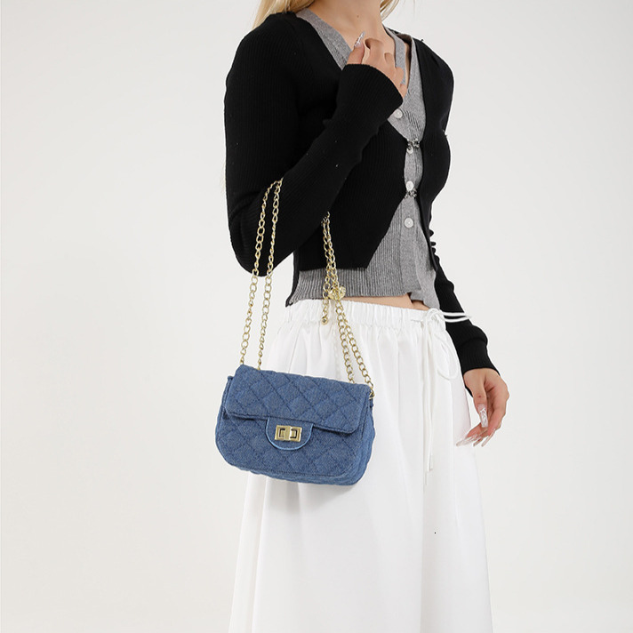 Free Shipping Designer Luxury Women's Small Square Bag New Style Small Fragrance Fashion Diamond Grid Chain Shoulder Crossbody Bag Casual Mini Ha