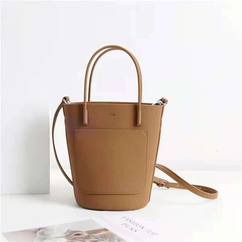 New Fashion Simple Handbag Single Shoulder Bucket Korean Style Cowhide Crossbody Genuine Leather Women's Bag designer bag B5