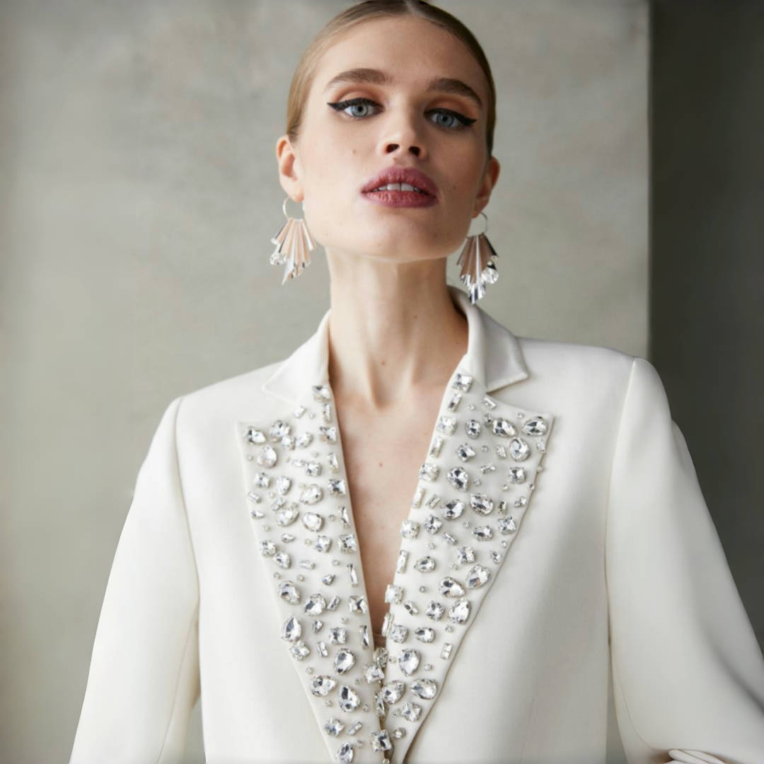 Luxurious Customized 2 Pieces Women Suits One Button Split Sleeve Pants Blazers Crystals Wedding Party Wear