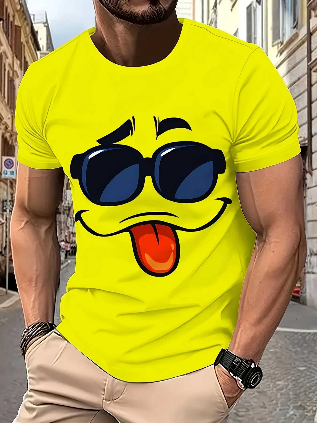 Funny Smiling Face Pattern T-shirt Harajuku Fashion Mens New Street Clothing Smiling Face Mens T-shirt Neutral T-shirt Top Y250819