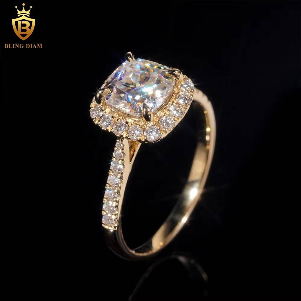 Custom Cushion Lab Diamonds Luxury 14K Real Gold VVS Moissanite Diamonds Wedding/Engagement Rings for Women
