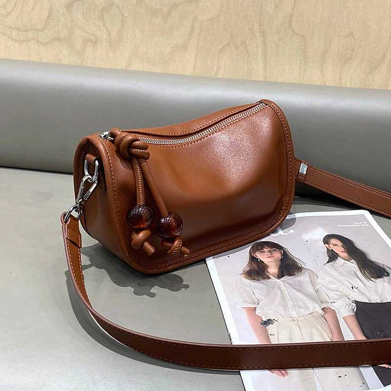 Womens Cow Genuine Leather Shoulder Bags Ladies Soft Cowhide Fashion Handbags Female Designer Crossbody Bags Lady Y250819