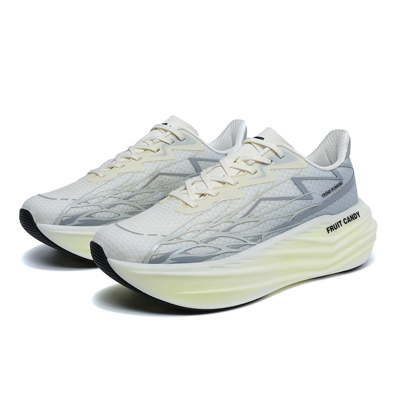 Free shipping fashion couple running shoes 2025 new design breathable mesh soft sole casual versatile sneakers hot sale size 37-45