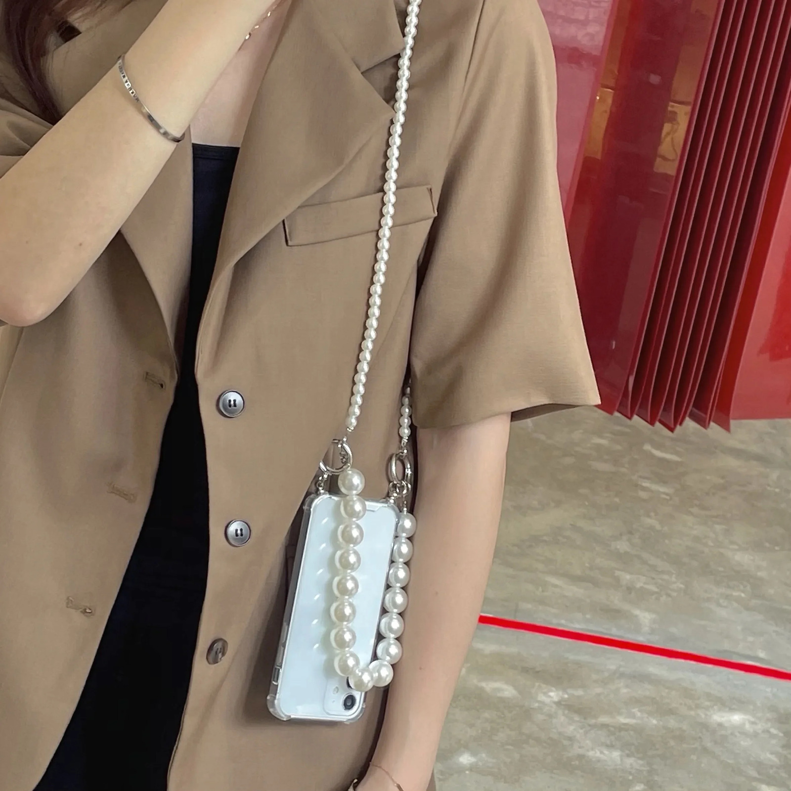 Pearl Bracelets Chain Crossbody Necklace Lanyard Phone Case For 16 14 15 13 11 12 Pro Max Cover 250818