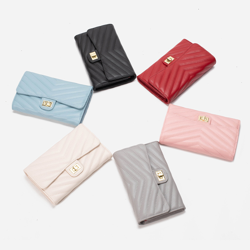 Free Shipping Designer Luxury Women's Chain Handbag New Style Small Fragrance Fashion Shoulder Crossbody Bag Mini Lock Casual Phone Bag