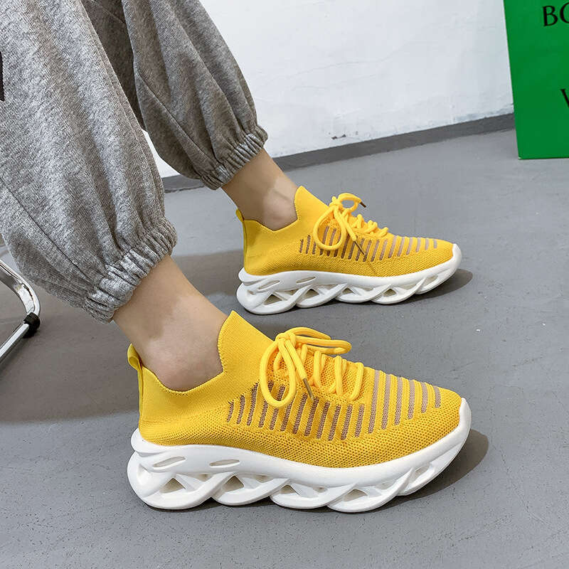 TikTok Live Casual Sports for Women 2023 New Style Easy-to-Match Sock Dad Shoes Ins White Sneakers Trendy