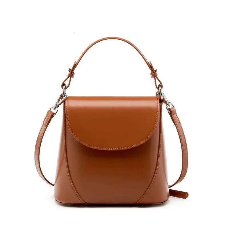 Designer Bags Genuine Leather Handbag Elegant Ladies Noble Shoulder Cross Body French Style Girls Small Phone Bag Card Slot Fashion Luxury Bag