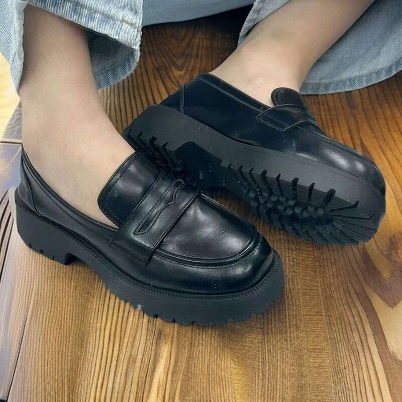 British Style Black Leather for Women 2024 Autumn New Niche Design Fashion Loafers Thick Sole Single Shoes
