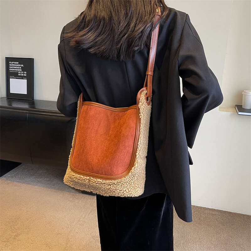 Simple High-end Large Capacity 2025 New Autumn Fashion Designer Commuter Travel Casual Bags Shoulder Bag for Women