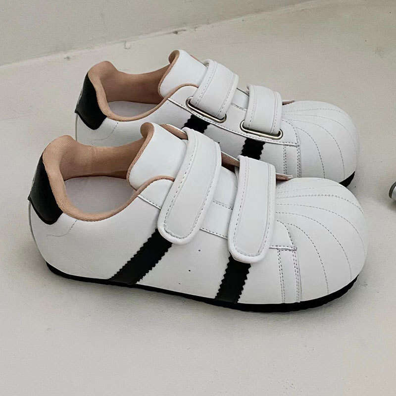 2025 Summer Autumn Flat Height-Increasing Chunky Sneakers Big Toe Cute Casual for Women with Velcro Sports Training Shoes