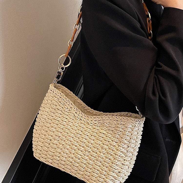 Autumn New Women s Shoulder Bag New Women s Woven Straw Bucket Bag Niche Chain Design Handbag Autumn New Designer Bag New Women s Crossbody Bag