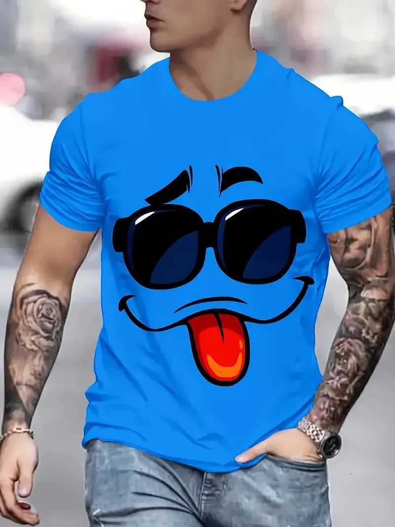 Funny Smiling Face Pattern T-shirt Harajuku Fashion Mens New Street Clothing Smiling Face Mens T-shirt Neutral T-shirt Top Y250819